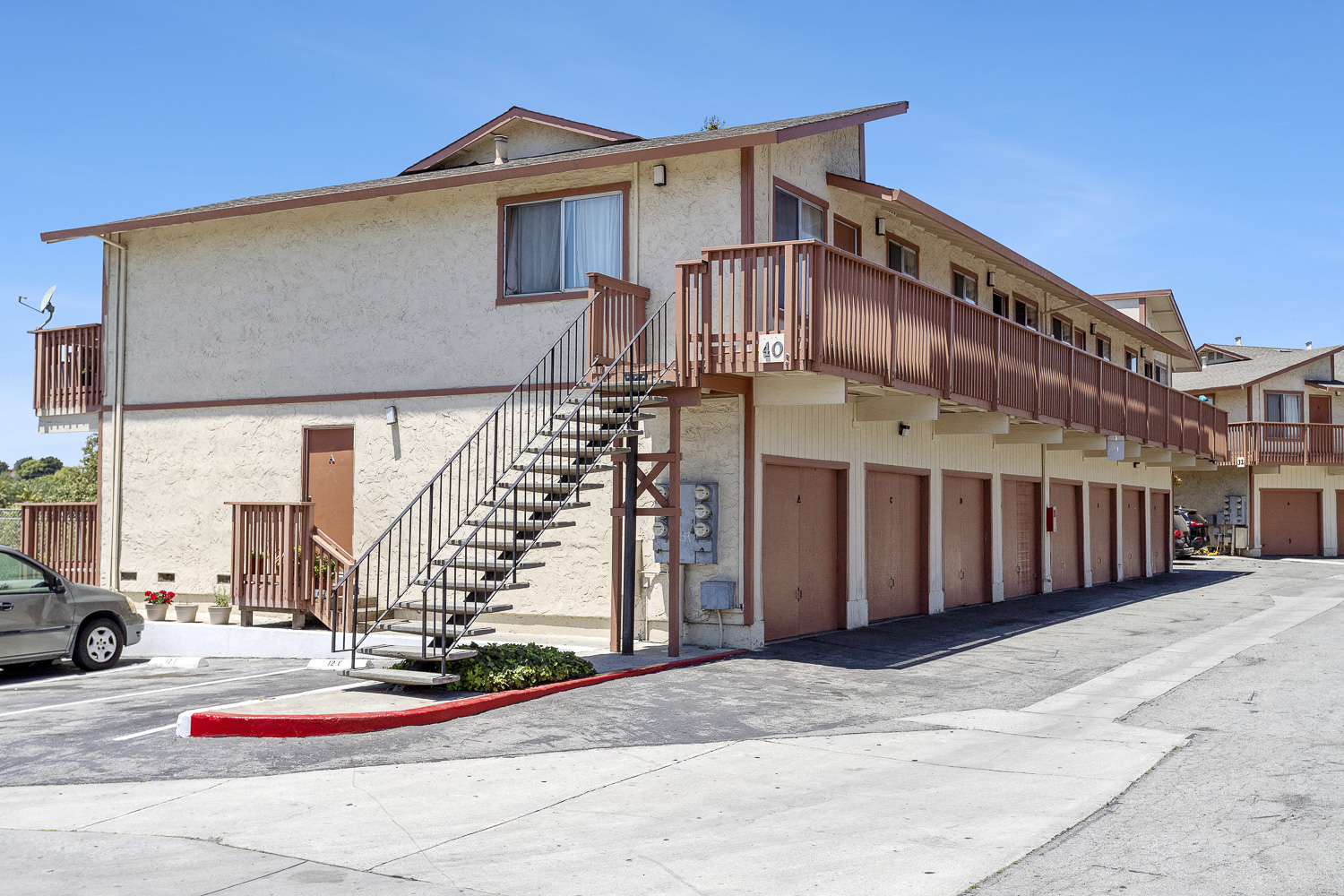 Garden Hill Apartments photo 3